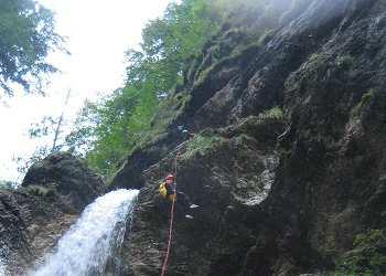 Canyoning Tagestouren für Abenteurer